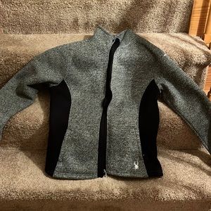 Spyder zip up size XL